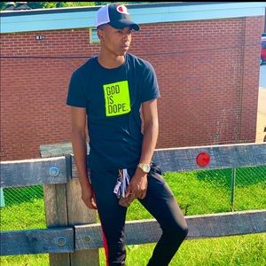 Meet your Posher, Isaiah